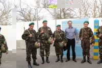 Міський голова Токмака відвідав військовослужбовців у Бердянську (+ відео)